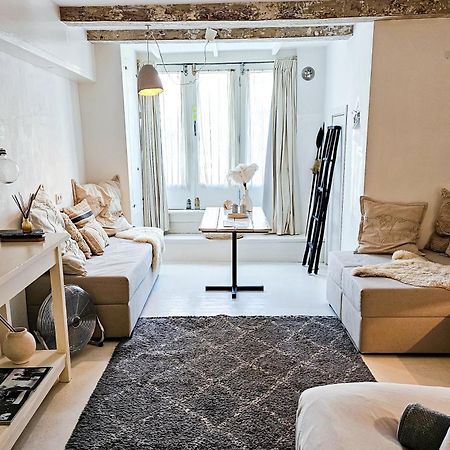 The White Wilde - Studio In A Historic Canalhouse From 1799 Amsterdam Eksteriør billede