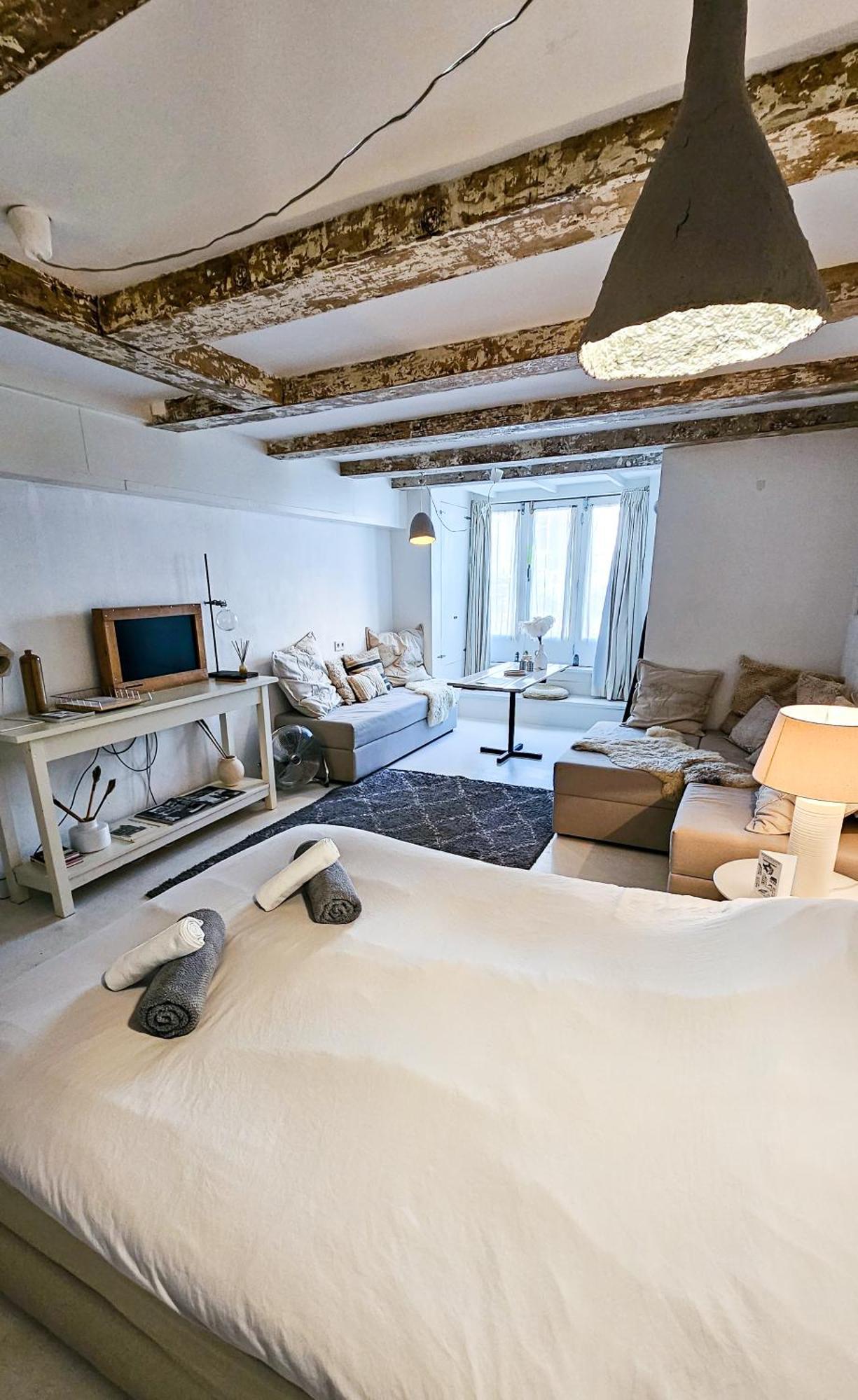 The White Wilde - Studio In A Historic Canalhouse From 1799 Amsterdam Eksteriør billede